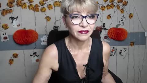 EllaBonito online show from 15, 11, 2025