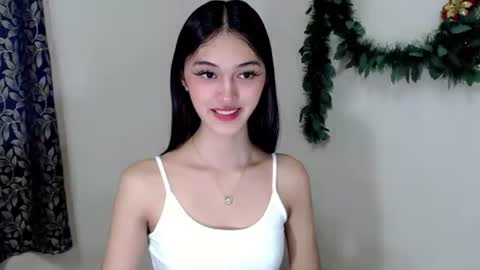 Snapshot of ellamiller69 chatting on 10, 10, 2025 ELLA online show from 10, 10, 2025