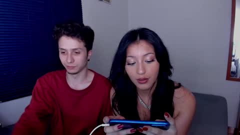 Ella and Cain online show from 4, 11, 2025