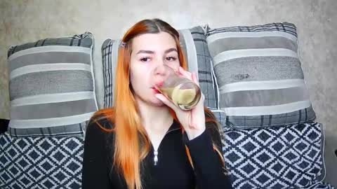 Snapshot of ellanuar chatting on 15, 9, 2025 EllaNuar online show from 15, 9, 2025