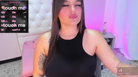 Snapshot of ellarosee_ chatting on 18, 2, 2025 ellarosee_ online show from 18, 2, 2025