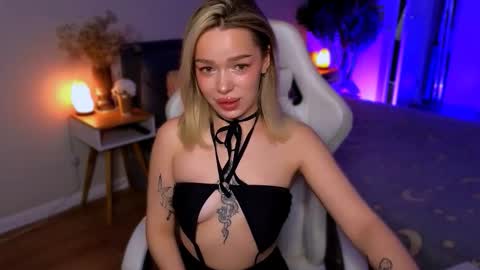 Ella online show from 17, 1, 2026