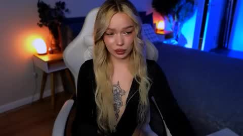 Ella online show from 24, 4, 2026