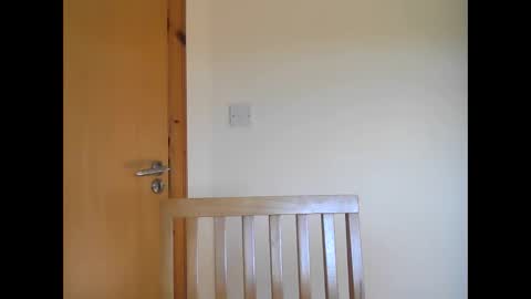 Snapshot of elle010843 chatting on 6, 3, 2026 elle010843 online show from 6, 3, 2026