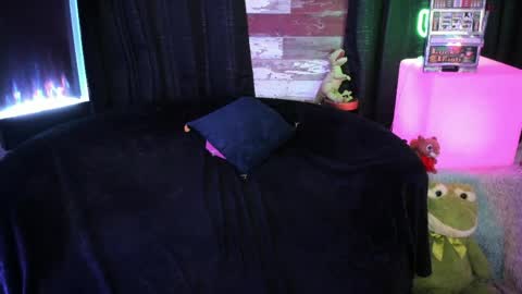 Snapshot of elle4you chatting on 29, 3, 2026 ELLE online show from 29, 3, 2026