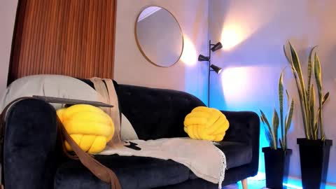 Elle online show from 18, 3, 2026