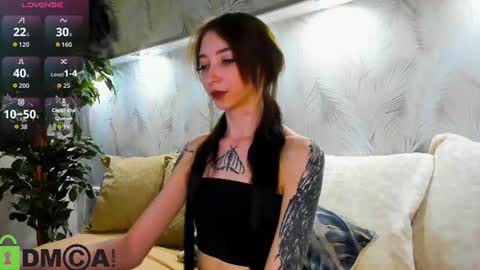 Snapshot of ellen_hops chatting on 12, 6, 2026 Ellen online show from 12, 6, 2026