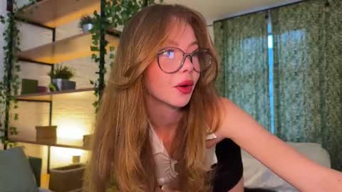 Ellie  --- Ill see you either on Friday or Saturday and definitely on Sunday  online show from 22, 11, 2025