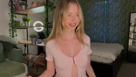 Snapshot of elli_harmon chatting on 27, 3, 2026 Ellie --- Ill see you either on Friday or Saturday and definitely on Sunday online show from 27, 3, 2026