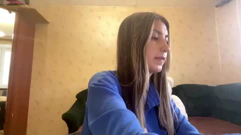 Snapshot of elliaudirsch chatting on 10, 7, 2026 elliaudirsch online show from 10, 7, 2026