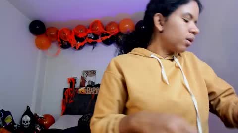  Ellie   online show from 1, 11, 2025