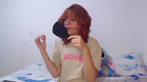 Snapshot of ellie_andy19 chatting on 5, 2, 2025 kev  dani online show from 5, 2, 2025