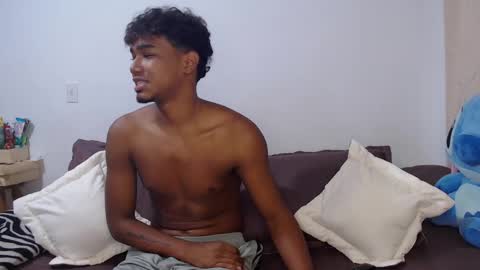 Snapshot of ellie_andy19 chatting on 17, 2, 2025 kev  dani online show from 17, 2, 2025