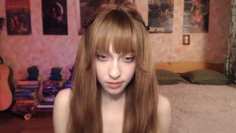 Snapshot of ellie_friendly chatting on 19, 3, 2026 ellie_friendly online show from 19, 3, 2026
