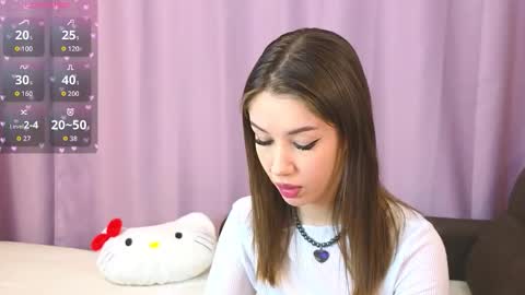 Snapshot of ellie_miller_ chatting on 22, 11, 2025 ellie online show from 22, 11, 2025