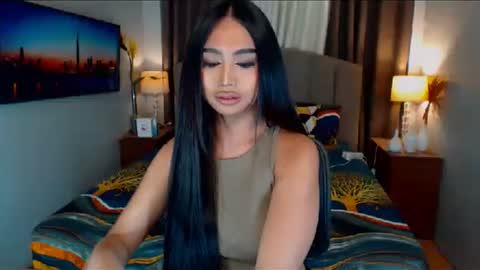 Snapshot of elliecummers chatting on 30, 12, 2024 ellie online show from 30, 12, 2024