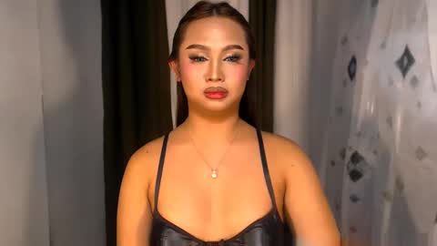 Snapshot of elliecummers chatting on 16, 1, 2026 ellie online show from 16, 1, 2026