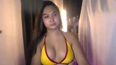 Snapshot of elliecummers chatting on 14, 6, 2026 ellie online show from 14, 6, 2026