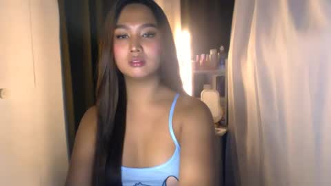 Snapshot of elliecummers chatting on 20, 6, 2026 ellie online show from 20, 6, 2026