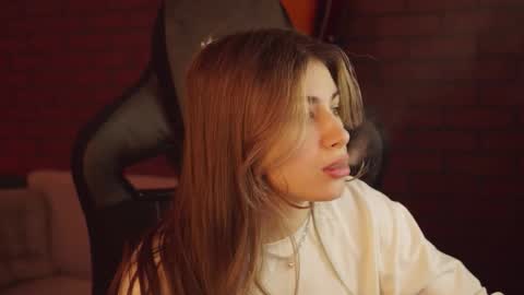 elliecutes online show from 17, 2, 2025