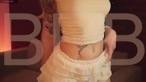 elliecutes online show from 11, 4, 2026