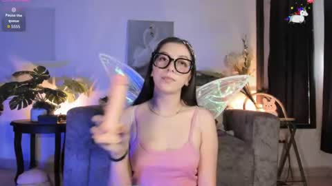 Snapshot of elliedream_ chatting on 19, 6, 2026 elliedream_ online show from 19, 6, 2026