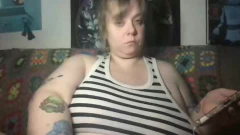 Ellie Louise online show from 1, 12, 2025