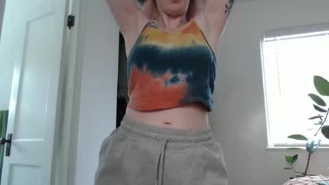 Ellie Rowyn online show from 6, 4, 2026