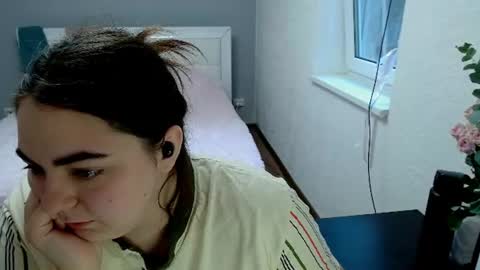 Ellie online show from 24, 7, 2026