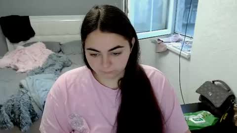 Ellie online show from 5, 8, 2026