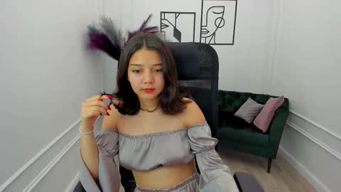 Snapshot of ellievensda chatting on 9, 10, 2025 ellievensda online show from 9, 10, 2025