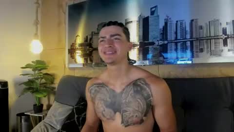 Snapshot of elliot_colton chatting on 19, 7, 2026 Elloit Colton online show from 19, 7, 2026