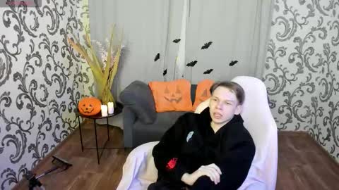 elliot_mars_ online show from 28, 10, 2025