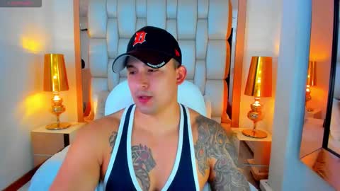 E L L I O T    V E L E Z online show from 7, 11, 2025