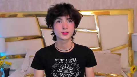Snapshot of elliotvolkov chatting on 13, 1, 2026 elliotvolkov online show from 13, 1, 2026