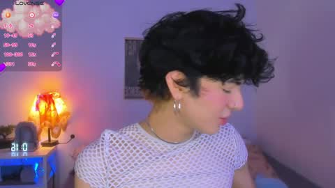 Snapshot of elliotvolkov chatting on 6, 6, 2026 elliotvolkov online show from 6, 6, 2026