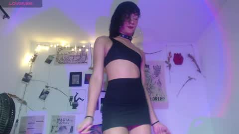 Snapshot of ellis_flowers chatting on 6, 2, 2026 . online show from 6, 2, 2026