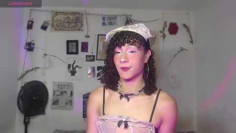 Snapshot of ellis_flowers chatting on 14, 3, 2026 . online show from 14, 3, 2026