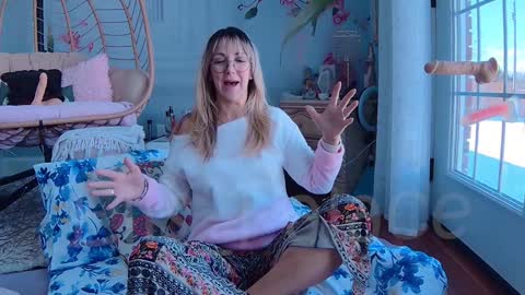 Snapshot of ells_palace chatting on 26, 1, 2025 Ella Bella Bo Bella online show from 26, 1, 2025