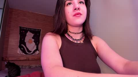 Snapshot of elly__green chatting on 2, 5, 2026 Elly online show from 2, 5, 2026