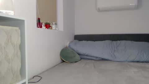 Snapshot of elly_denise chatting on 3, 3, 2025 Denise online show from 3, 3, 2025