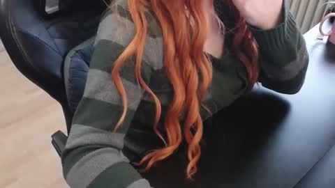 Elly online show from 6, 11, 2025