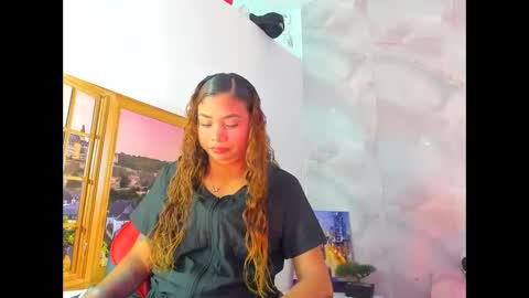 ellybloom online show from 5, 4, 2026