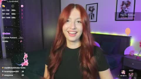 Snapshot of ellypeach chatting on 6, 10, 2025 EllyPeach online show from 6, 10, 2025