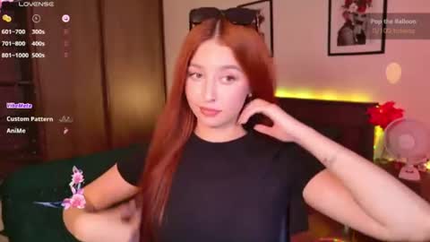 EllyPeach online show from 16, 6, 2026