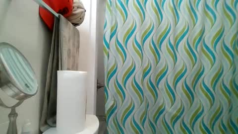 elmario24 online show from 2, 12, 2025