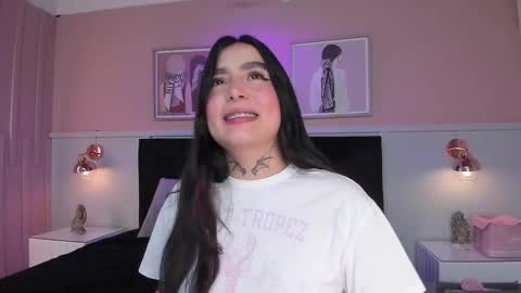 Elodie  online show from 4, 12, 2025