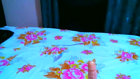 Snapshot of elodielynn chatting on 3, 12, 2025 elodielynn online show from 3, 12, 2025