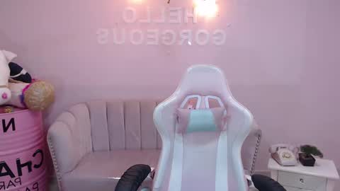 Elody  online show from 1, 3, 2025