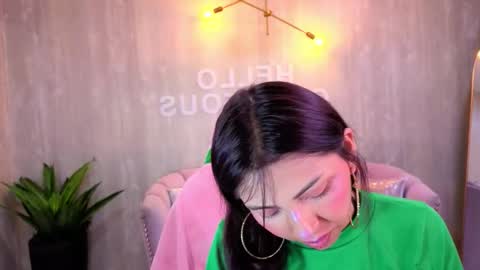 Elody  online show from 4, 12, 2025